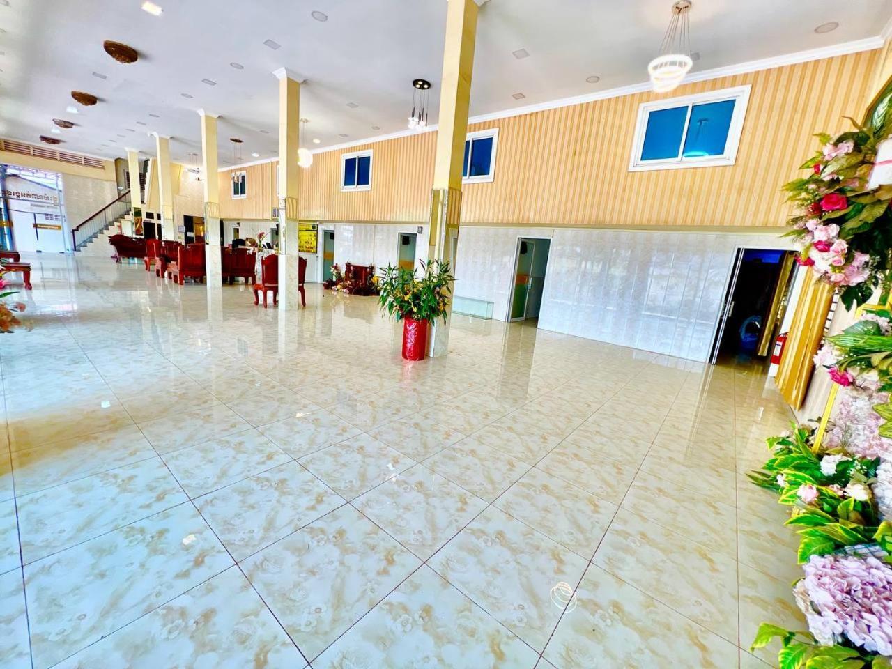 Angkor Apsara Guesthouse เสียมราฐ ภายนอก รูปภาพ